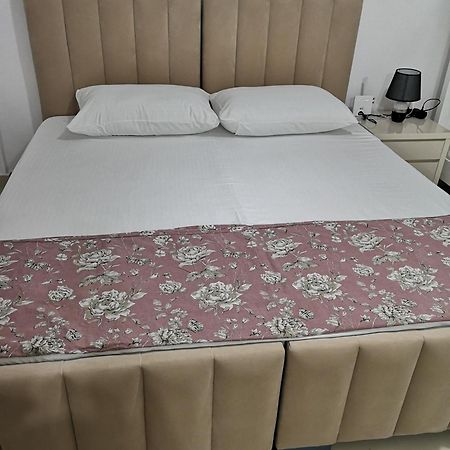Guest House Emi Berat Dış mekan fotoğraf