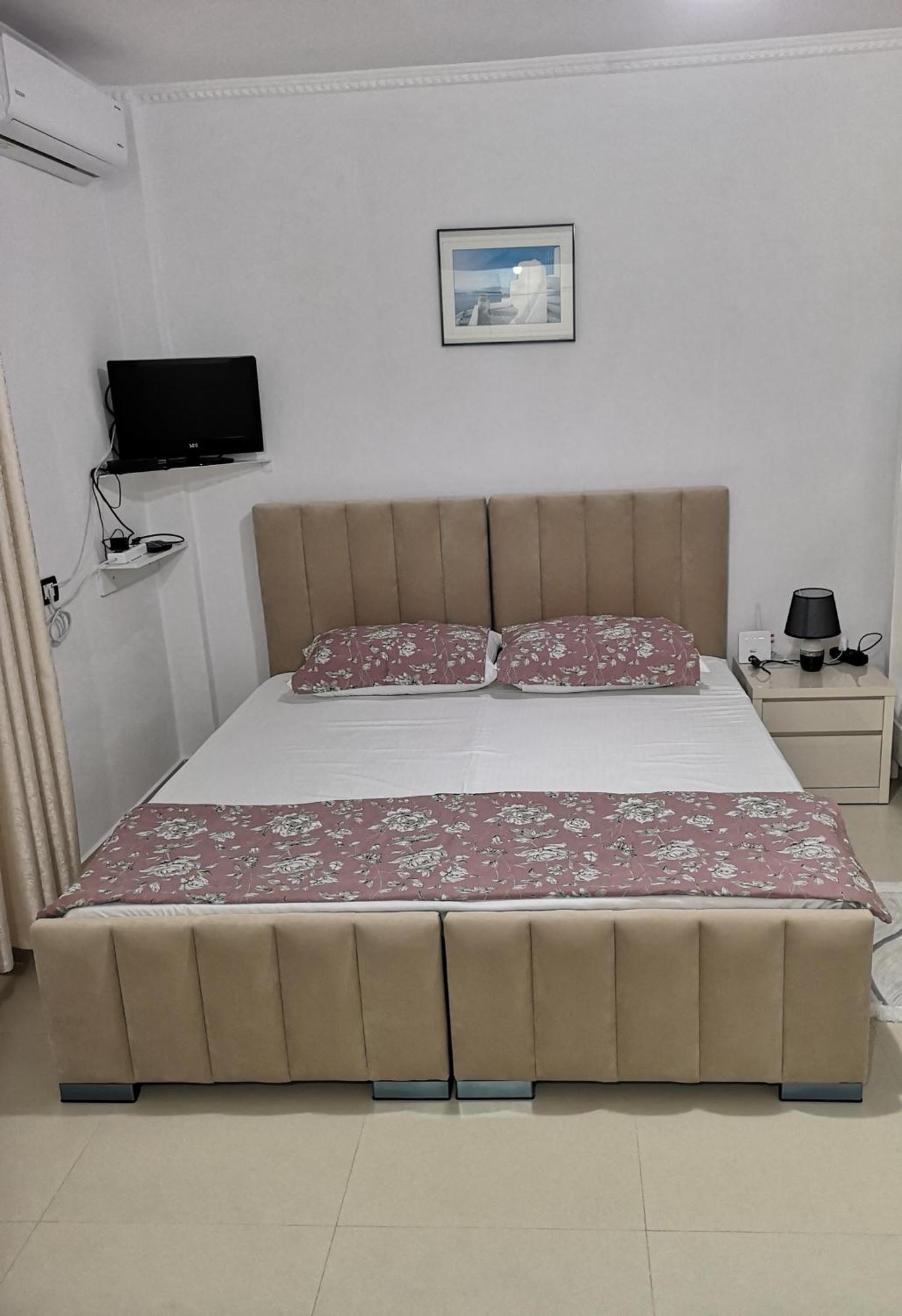 Guest House Emi Berat Dış mekan fotoğraf