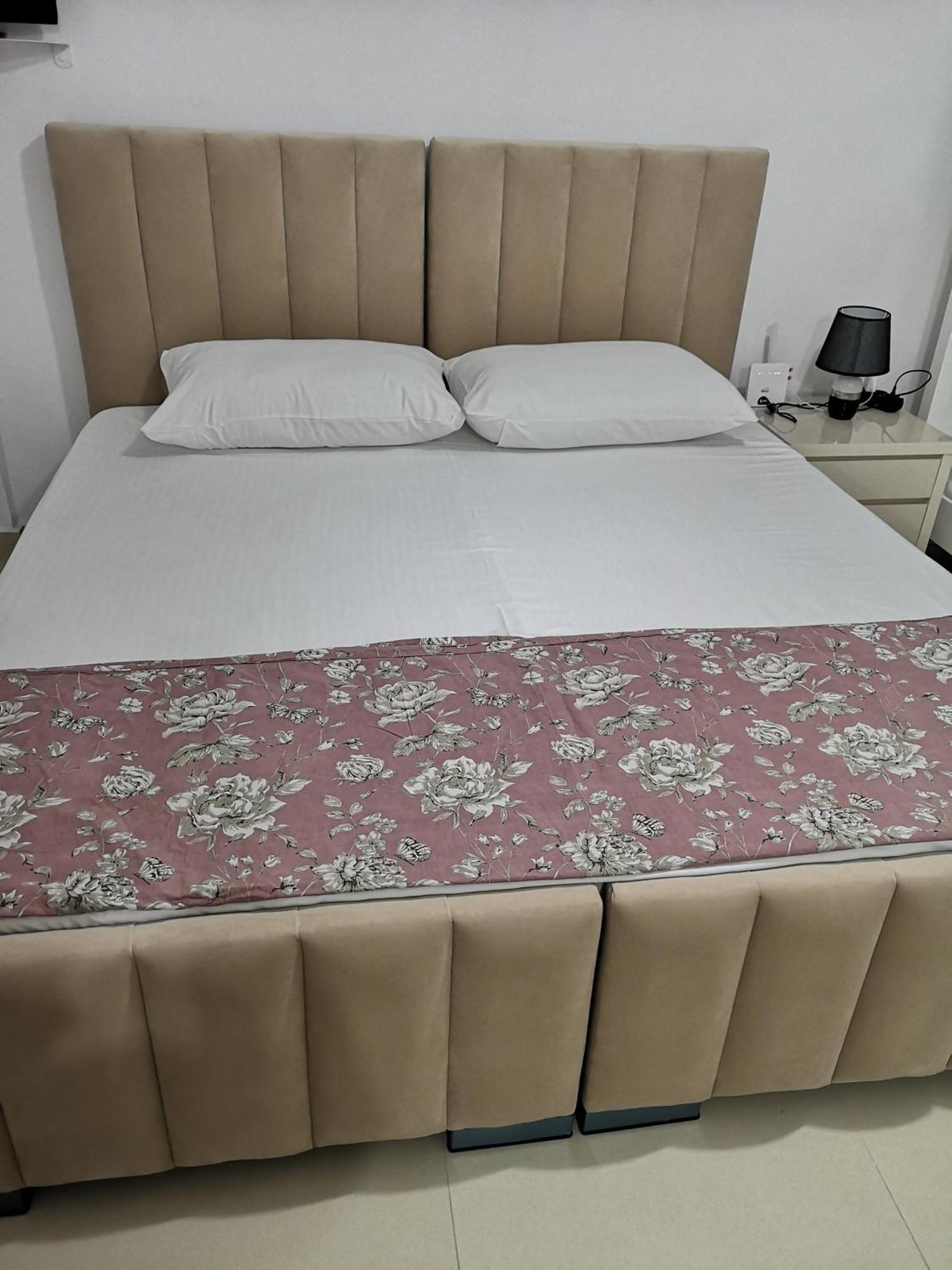 Guest House Emi Berat Dış mekan fotoğraf